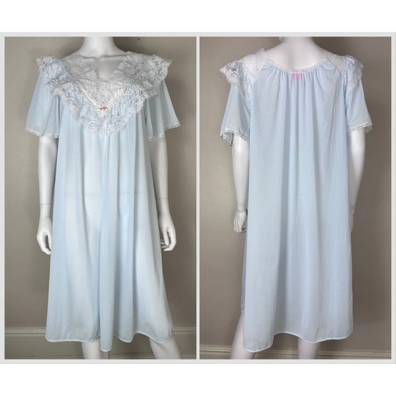 Vintage 1980s/90s Pastel Blue Nightgown, Carriage… - image 1