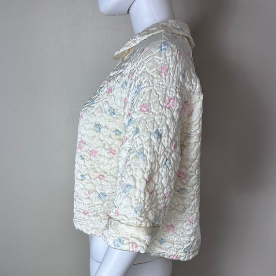 Vintage 1950s Barbizon Dainty Puff Bed Jacket, Si… - image 3