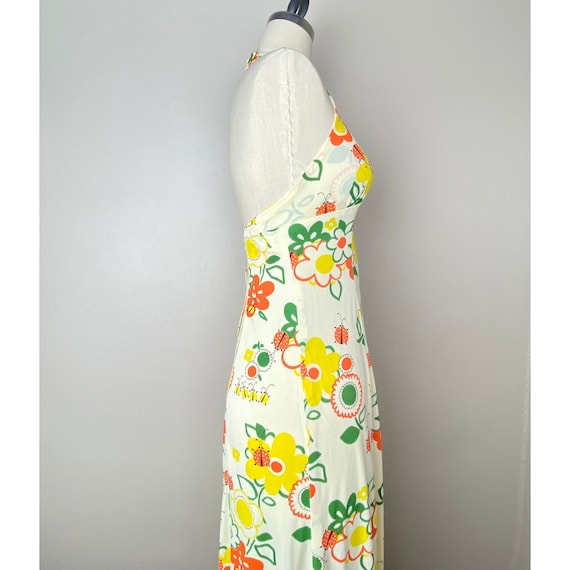 Vintage 1970s Novelty Print Halter Dress and Crop… - image 4