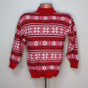 Vintage 1980s Red Snowflake Sweater, American Pride Size Small