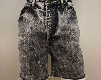 Vintage 1980s Women's Black Acid Wash Jeans Shorts, High Rise Cut Off, Bongo, 26" Waist