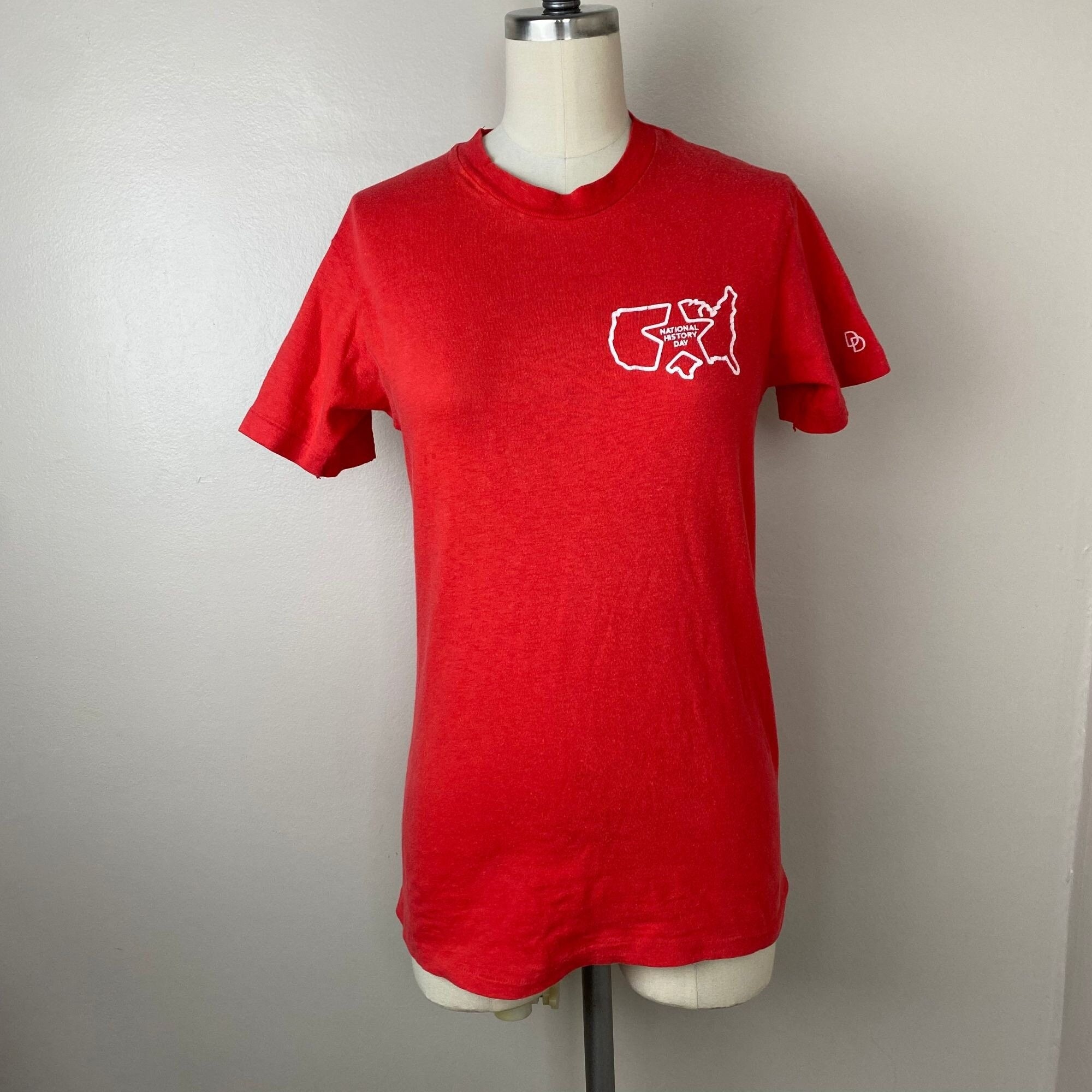 Vintage 1970s National History Day T-shirt, Hanes Size XS, USA - Etsy