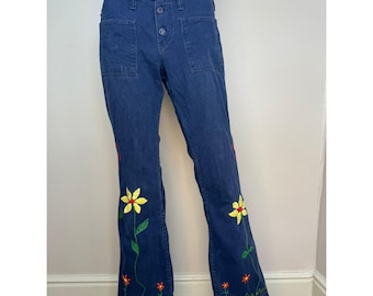 Vintage 1960s Wrangler Jeans with Floral Embroidery, Low Rise, Flare Leg, Navy Brushed Denim, Hand Embroidered, 26.5"x29"