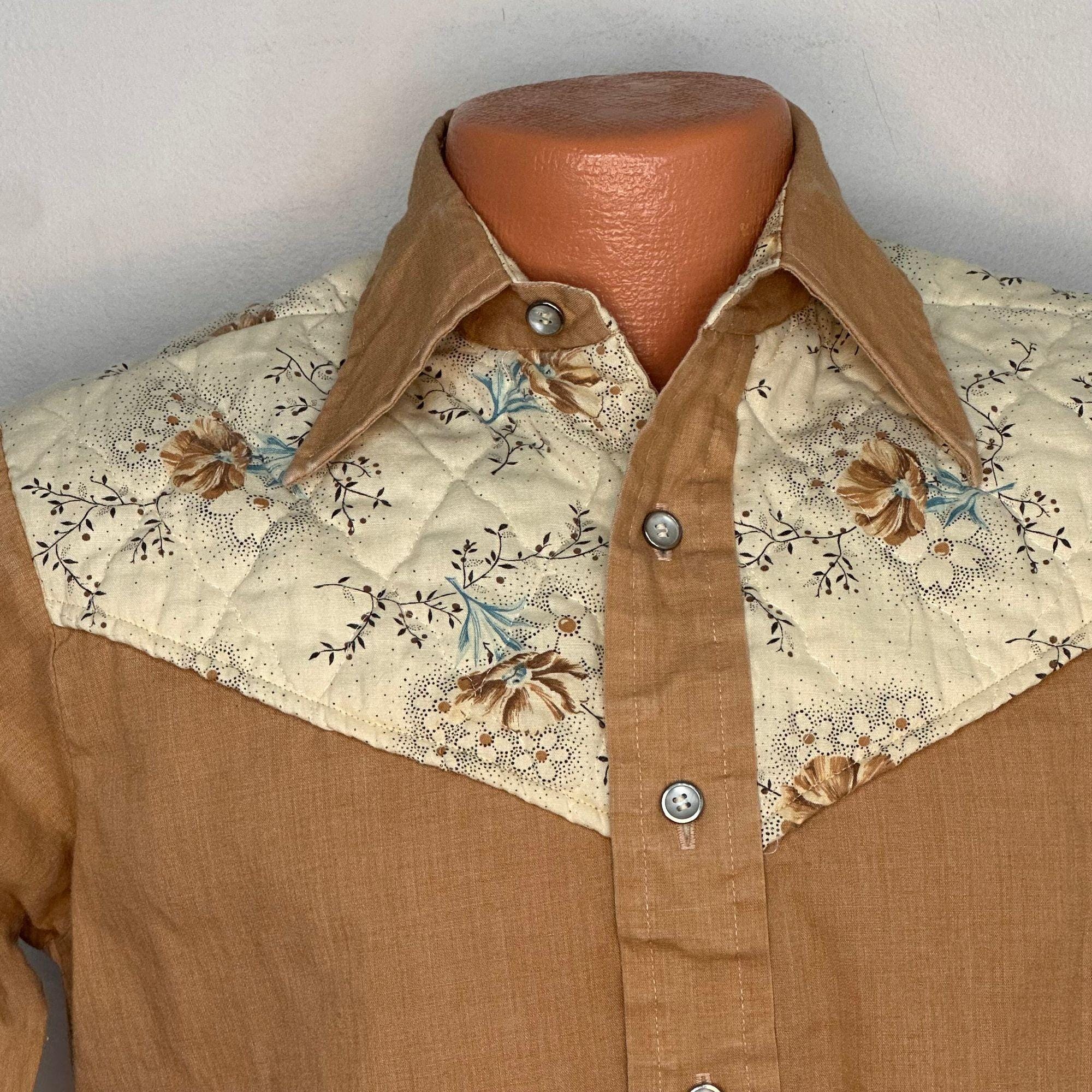 トップス vintage western shirt Vintage 1970s Tan Brown Western Shirt With Quilted Floral