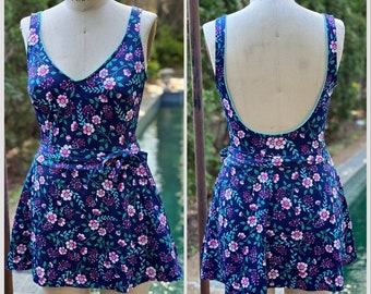 Vintage 1970s/80s Blue Floral Women’s Swimsuit, Mainstream Size Medium, One Piece with Attached Skirt