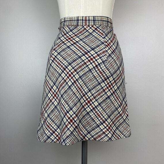 Vintage 1970s Plaid A-Line Wool Mini Skirt, Size … - image 3