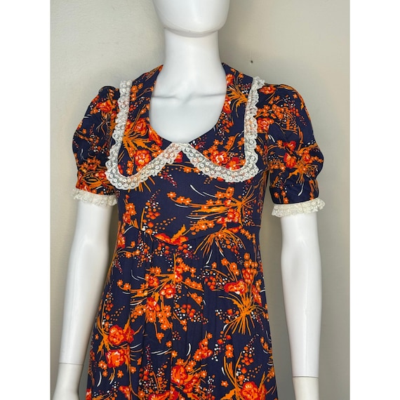 Vintage 1960s/70s Navy Blue and Orange Floral Maxi Dress, Size Small, Lace  Trimmed Platter Collar - Etsy Israel