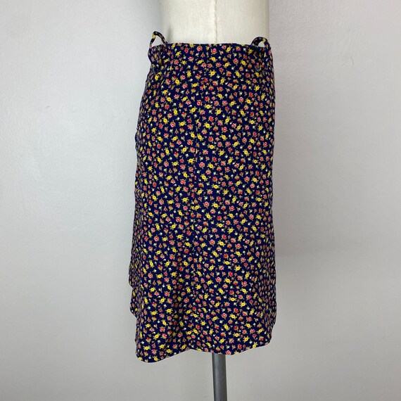 Vintage 1960s Navy Blue Floral Mini Skirt, Handma… - image 3