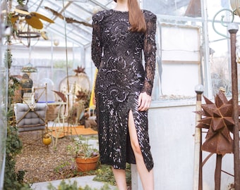 スーツ・フォーマル・ドレス 80s Vintage French Made Back Chain Dress 80s Vintage French Made Back Chain Dress