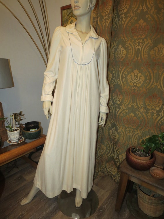 Vintage Christian Dior Loungewear Caftan Robe