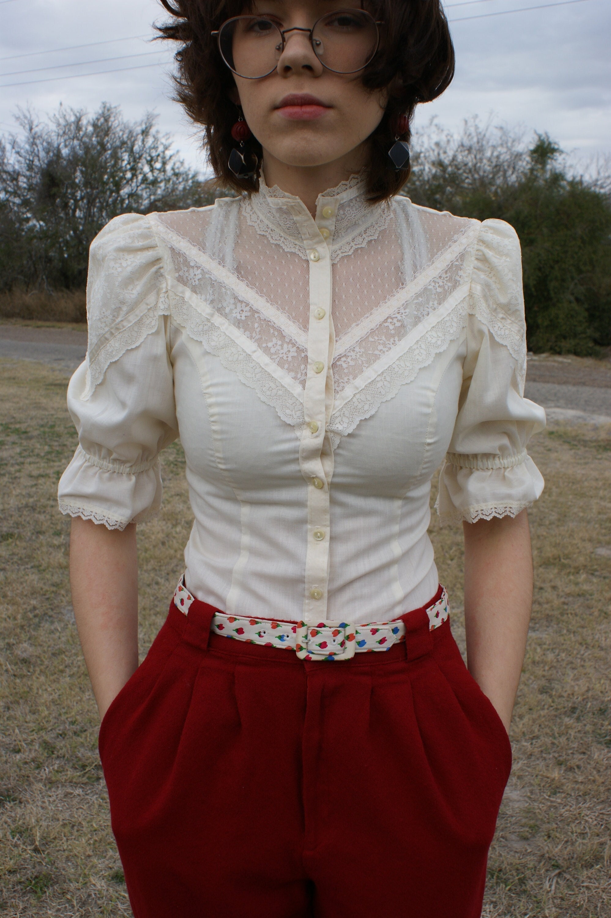 Vintage 70s Gunne Sax Lace Blouse High Neck Short Sleeve Top