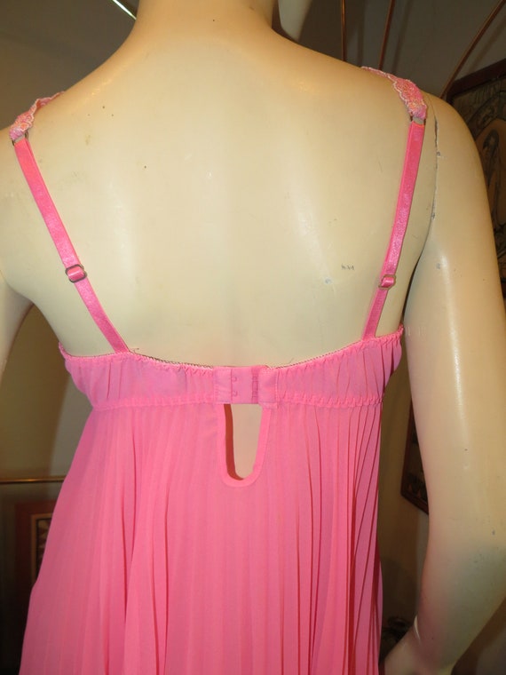 Vintage Cinema Etoile Seductivewear Pink Nightie … - image 8