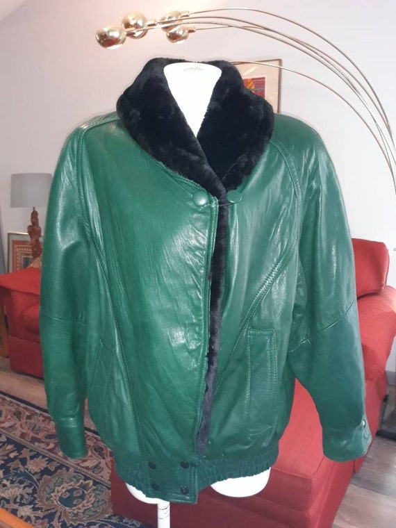 danier leather bomber jacket