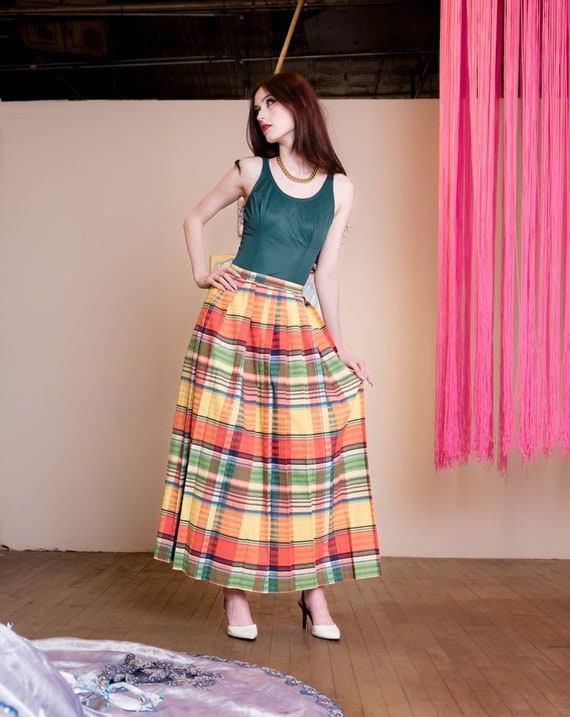 Vintage 70s Seersucker Plaid Wrap Skirt New Issue… - image 1