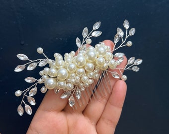 Cristales de Swarovski y ramo de perlas blancas pieza de pelo nupcial, accesorios para el cabello nupcial, accesorio para el cabello de boda, peine para el cabello nupcial.