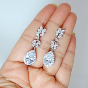 Orecchini pendenti Swarovski Vine Leaves, lunghi pendenti in cristallo, orecchini con diamanti, gioielli da sposa lunghi, orecchini da sposa in cristallo Cz