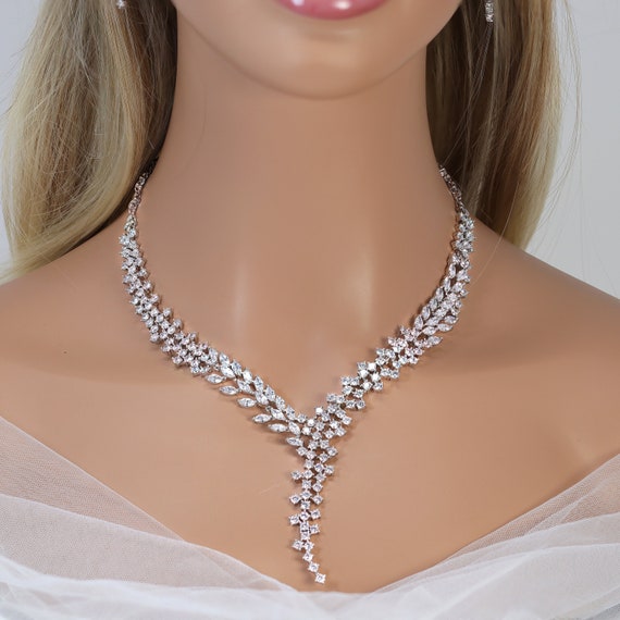 Swarovski Crystal Stone, Long Bridal Jewelry, Bridal Earrings And Necklace, Statement Earrings Cz Necklace Set. Swarovski Crystal Stone, Long Bridal Jewelry, Bridal Earrings And Necklace, Statement Earrings Cz Necklace Set.