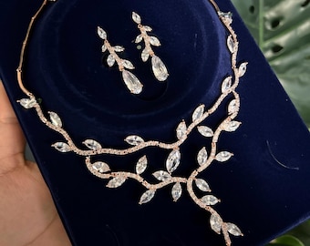 Set Gioielli 2 Pezzi Foglia Cristallo: Collana E Orecchini Eleganti Per Matrimonio E Cerimonie - Lusso Brillante