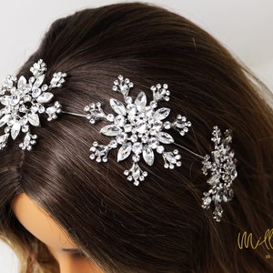 Crystals Floral Snowflake Headpiece, Hair Vine Headband, Bridal Hair Vine, Rhinestone Headband, Delicate Headband, Hair accessories.