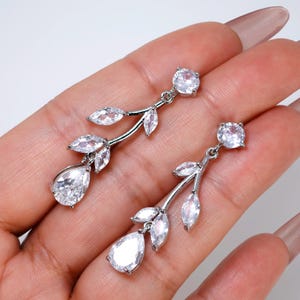 Swarovski Crystal Flower Vine Leaves Earrings, Long Bridal Jewelry, Bridal Earrings And Necklace, Statement Earrings Cz Necklace Set.