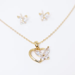 Swarovski Crystal Butterfly In A Heart Bridesmaid Jewelry, Bridesmaid Earrings And Necklace, valentines gift Earrings, Maid Of Honor Gift Cz