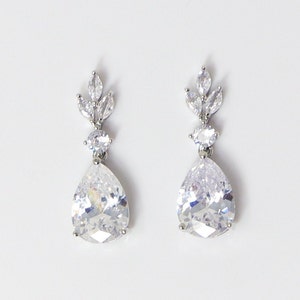 Swarovski-kristal sierlijke bladeren drop bruidsoorbellen, statement oorbellen Cz.