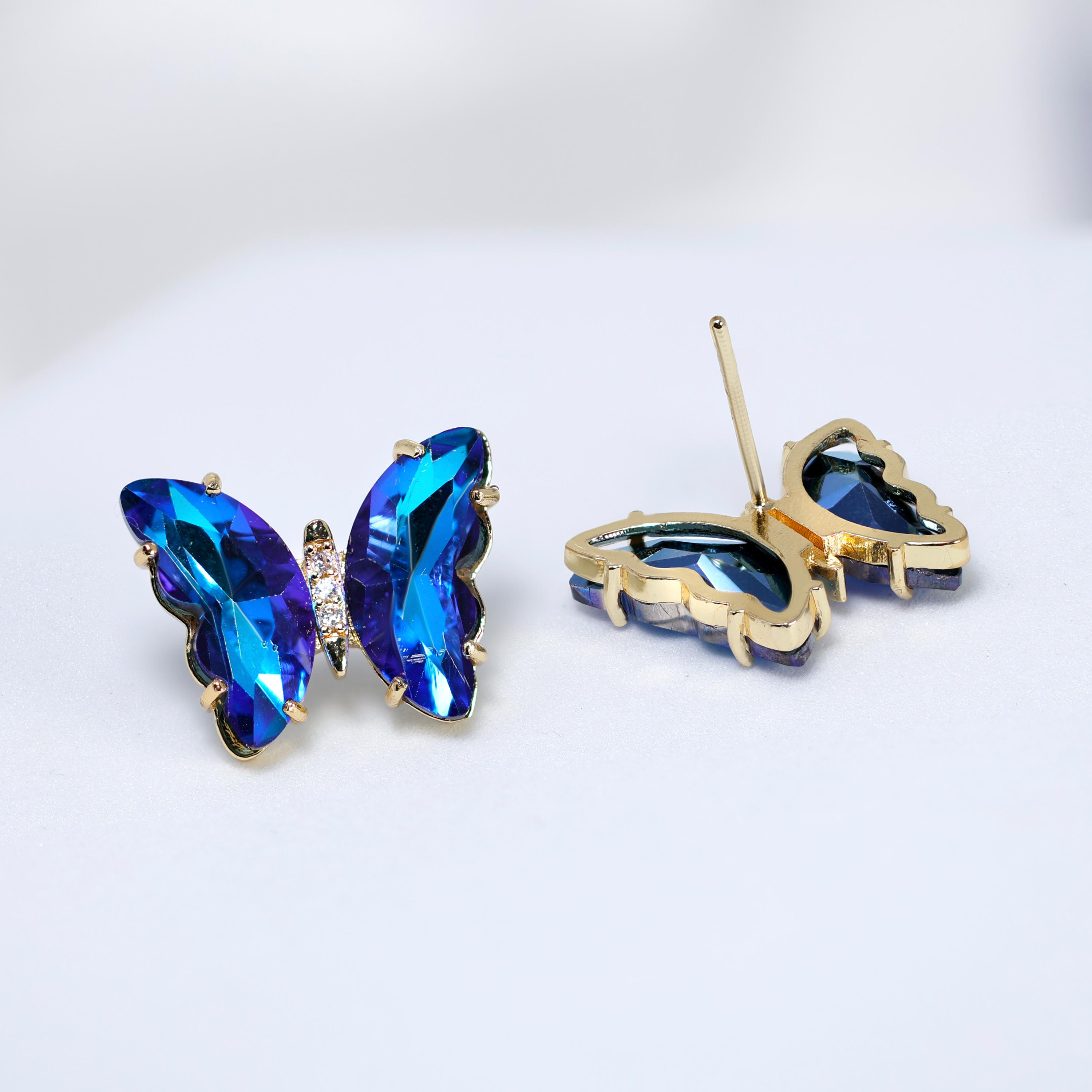ピアス Crystal Embellished Butterfly Earrings Gucci Crystal Embellished Butterfly Earrings - Runway Catalog