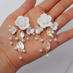 Ceramic White Rose floral Bridal Earring & Hair piece, Bridal Earings, Dangle earring, Faux Pearl Earring