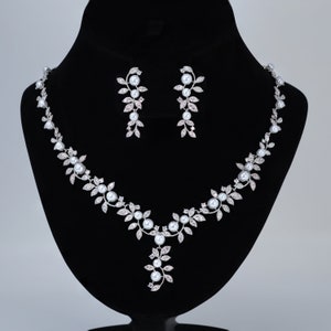 Swarovski Crystal Large Pearl Vine Leaves Necklace, Long Bridal Jewelry, Bridal Earrings And Necklace, Statement Earrings Cz Necklace Set.