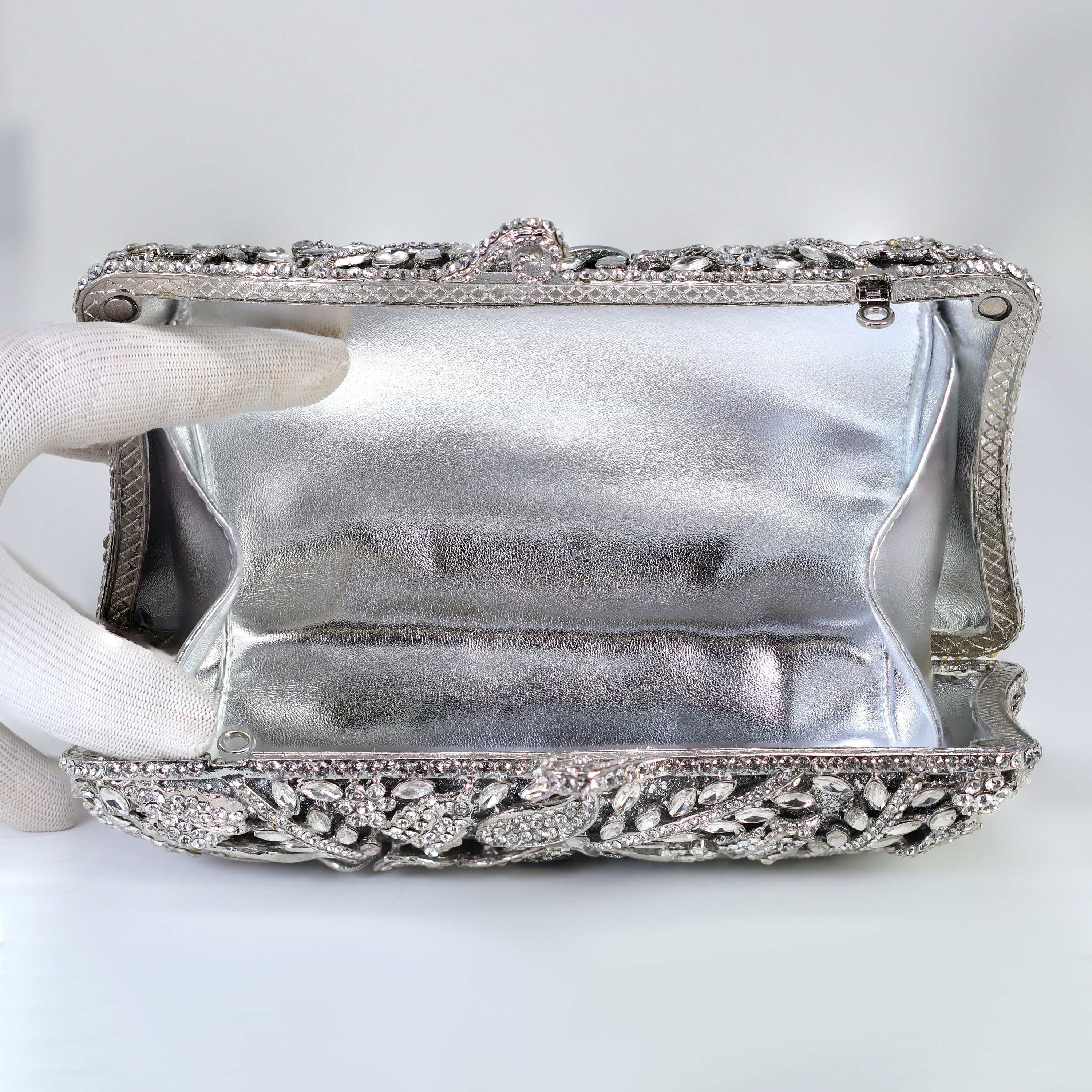 ★NlCK&NLCOLE★ CRYSTAL NYLON COMBI BOSTON BAG_SILVER Christian Louboutin | Loubi54 small silver crystal crossbody