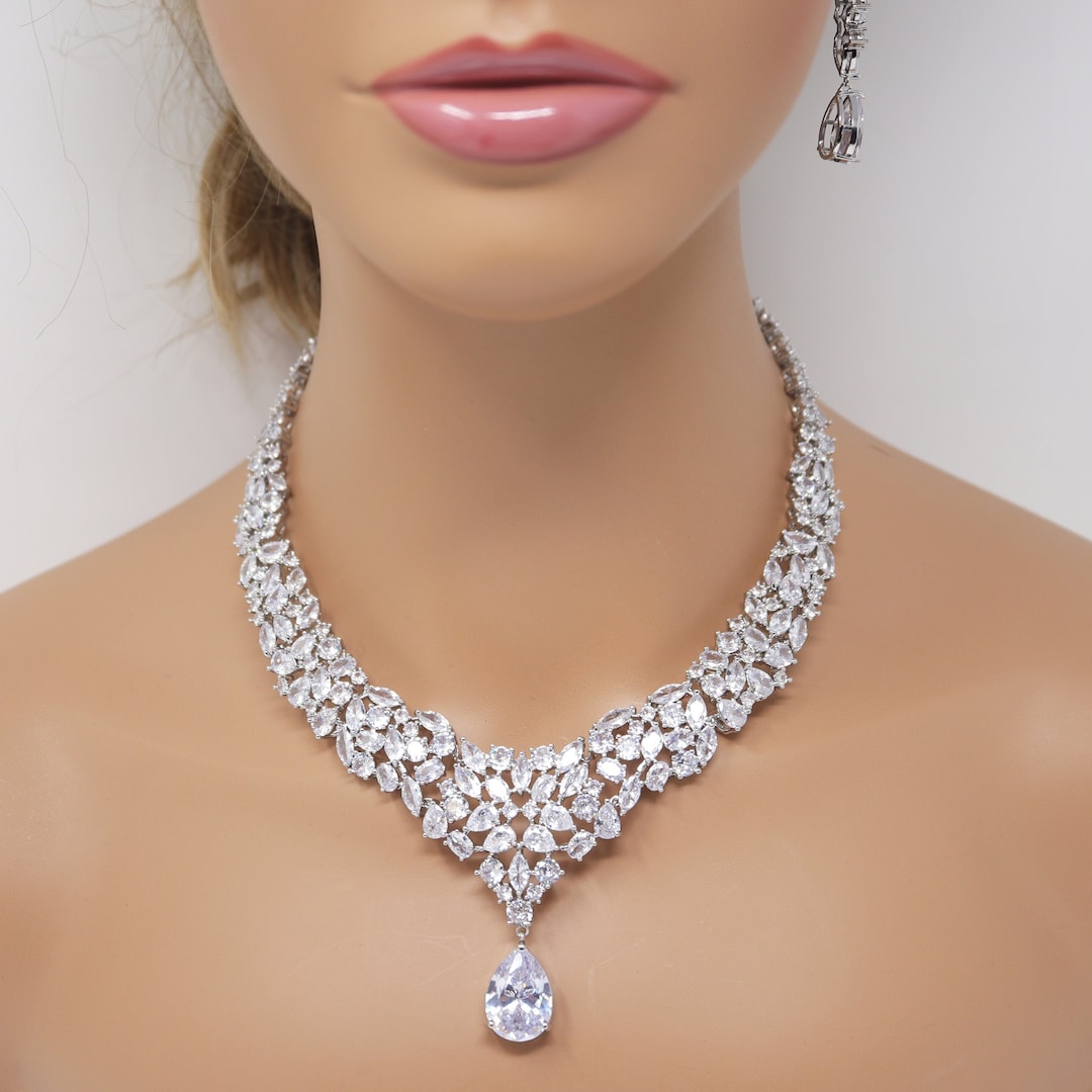 Wekicici Bridal Flower Rhinestone Necklace Earrings Set - Crystal Choker Wedding Jewelry Silver - View #5