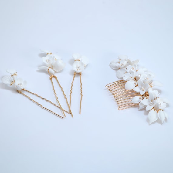 Swarovski Crystal Porcelain White Floral Pearl Elegance  display picture 1
