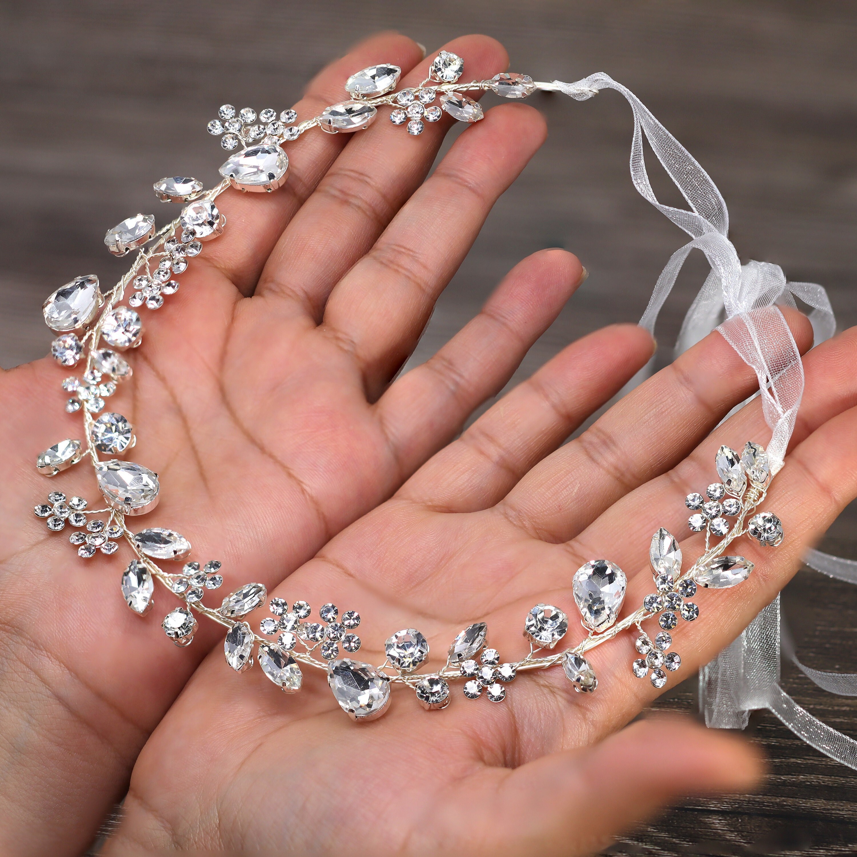 Dainty Rhinestones Crystal Floral Vine Leaves Headband  display picture 1