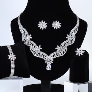 Swarovski Crystal Floral Wave Drop Elegance Diamond/Crystal Necklace Set, Bridal Necklace Set, Bridal Jewelry, Statement Necklace