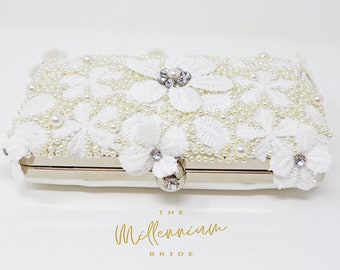 Weiße Spitze Perle floral bestickte Hochzeit Clutch, Statement Tasche, Hochzeit Clutch, Braut Clutch, Brauttasche, weiße Cross Body Tasche