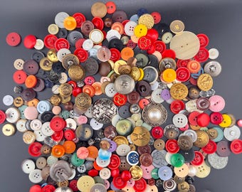 Botões variados, quase meio quilo
