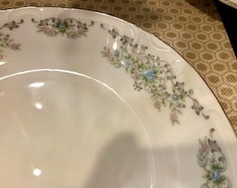 Vintage Norleans “Theresa” 2 berry:cereal bowls - 5 3/5 curved edge