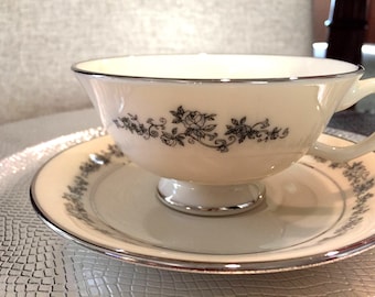 2 Lenox "Promise" cups and saucers - vintage
