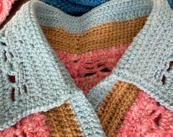 Cuello de punto vintage hecho a mano