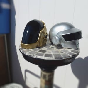 mini duo daft punk helmet guyman and Thomas Bangalter, decoration not wearable image 6