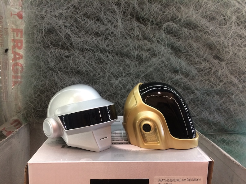 mini duo daft punk helmet guyman and Thomas Bangalter, decoration not wearable image 5