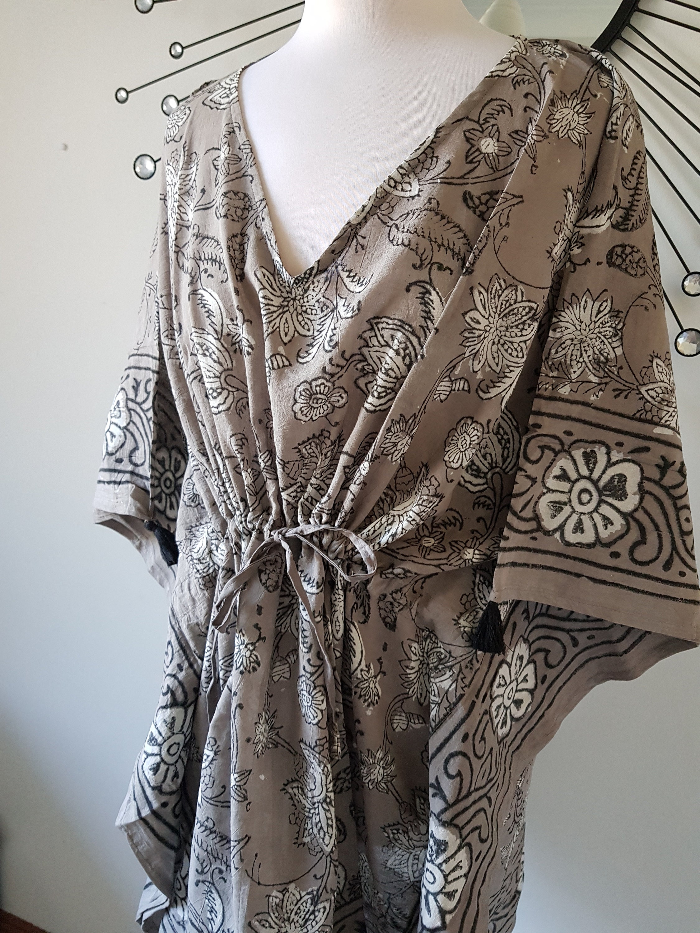 Grey - Bagru Block Printed Cotton Kaftan with Tie-Up Waist (Short)