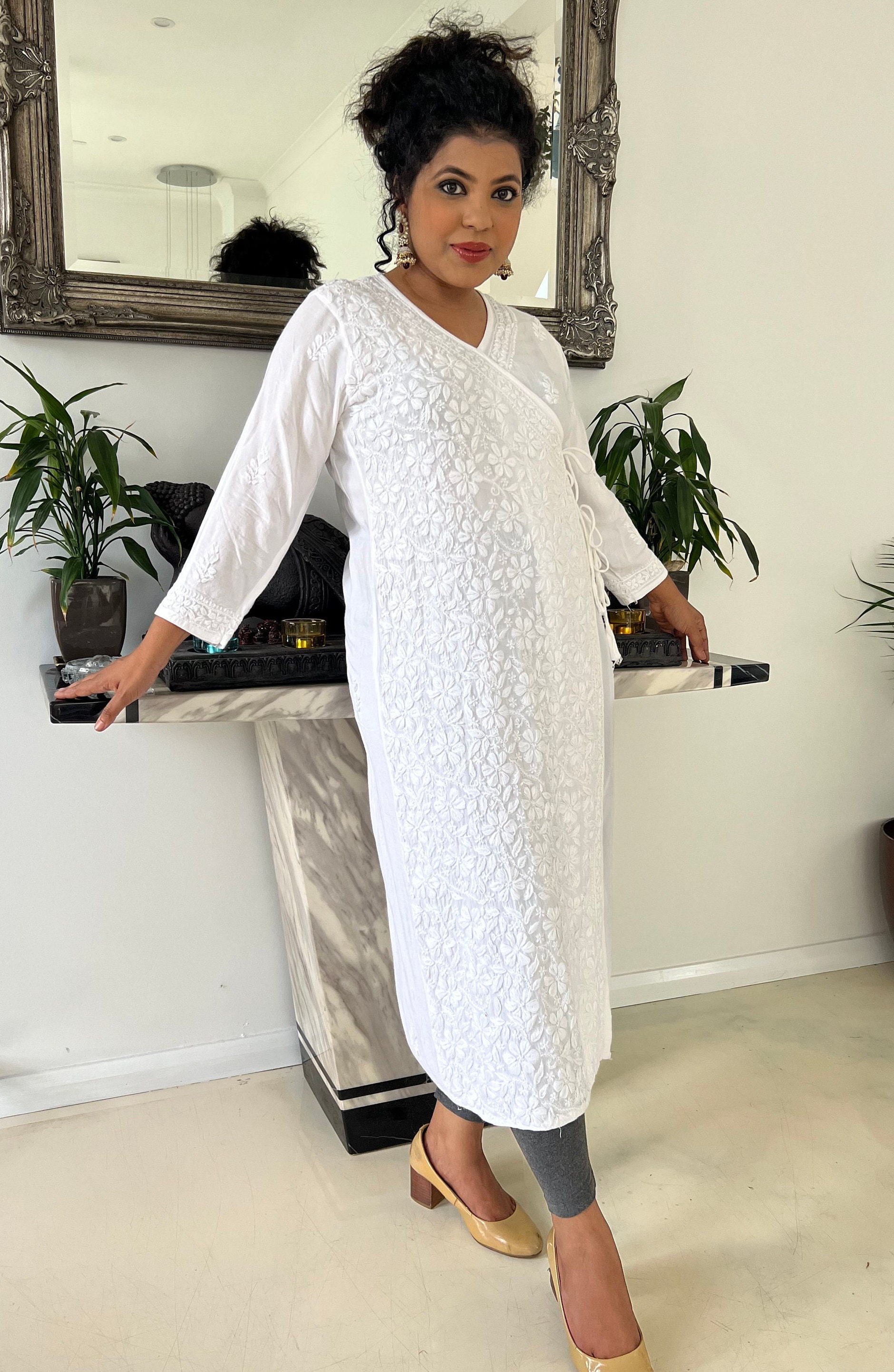 INDIA CHIKAN Cotton White Top-Long Kurti-With Lucknow Chikan Hand  Embroidery | Dress neck designs, Kurta neck design, Embroidery jeans outfit