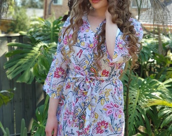 Kleding Unisex kinderkleding Pyjamas & Badjassen Jurken Bloemenmeisje gepersonaliseerde bloemenprint kamerjas 