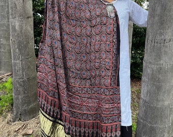 Modalny jedwabny szal Ajrakh, Lagdi Patta Dupatta, nadruk Paisley