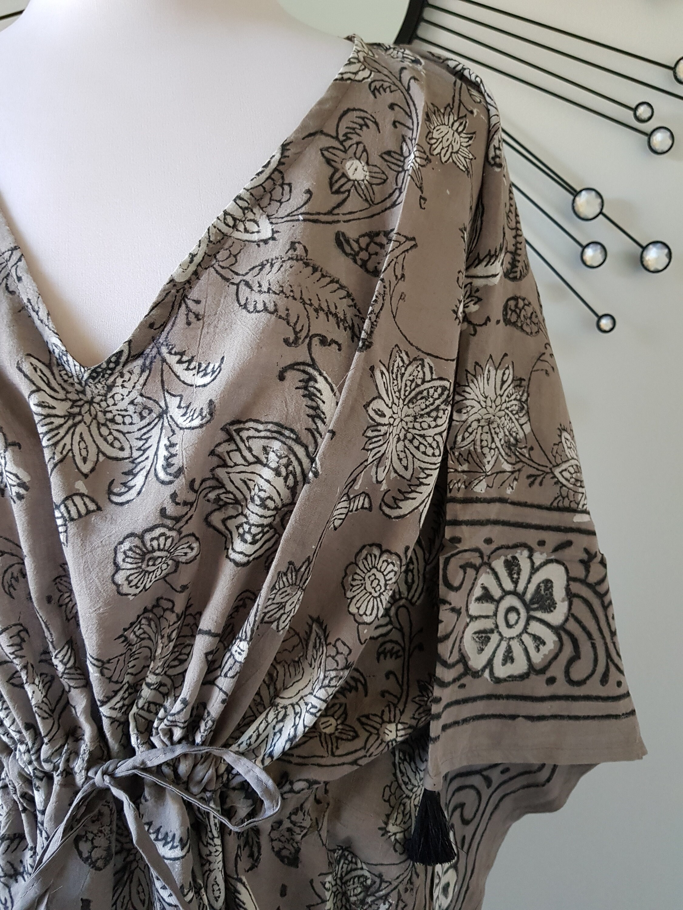 Green - Hand Block Akola Print Short Kaftan with Tie-Up Waist 40 main image 1