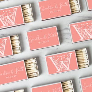 BULK SET DI 50 abbinamenti di monogrammi nuziali personalizzati - Bomboniere nuziali personalizzate e addio al nubilato - Bomboniere personalizzate - Monogramma fiorito