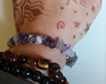 Amethyst chip bracelet