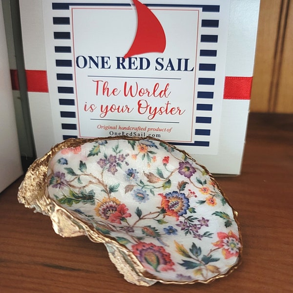 Elegant Jacobean Oyster Shell - Trinket/Ring Dish - Cape Cod Shells - Coastal Decor - Oyster Shell Art - Mothers Day Gift - Gift Boxed