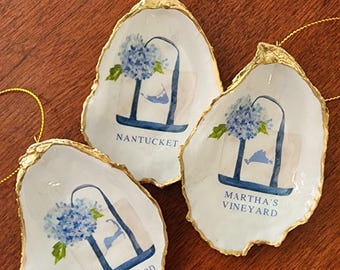 Oyster Shell Ornament: Beach Tote Design, Hydrangea Accent,  Nantucket, Cape Cod, Martha's Vineyard